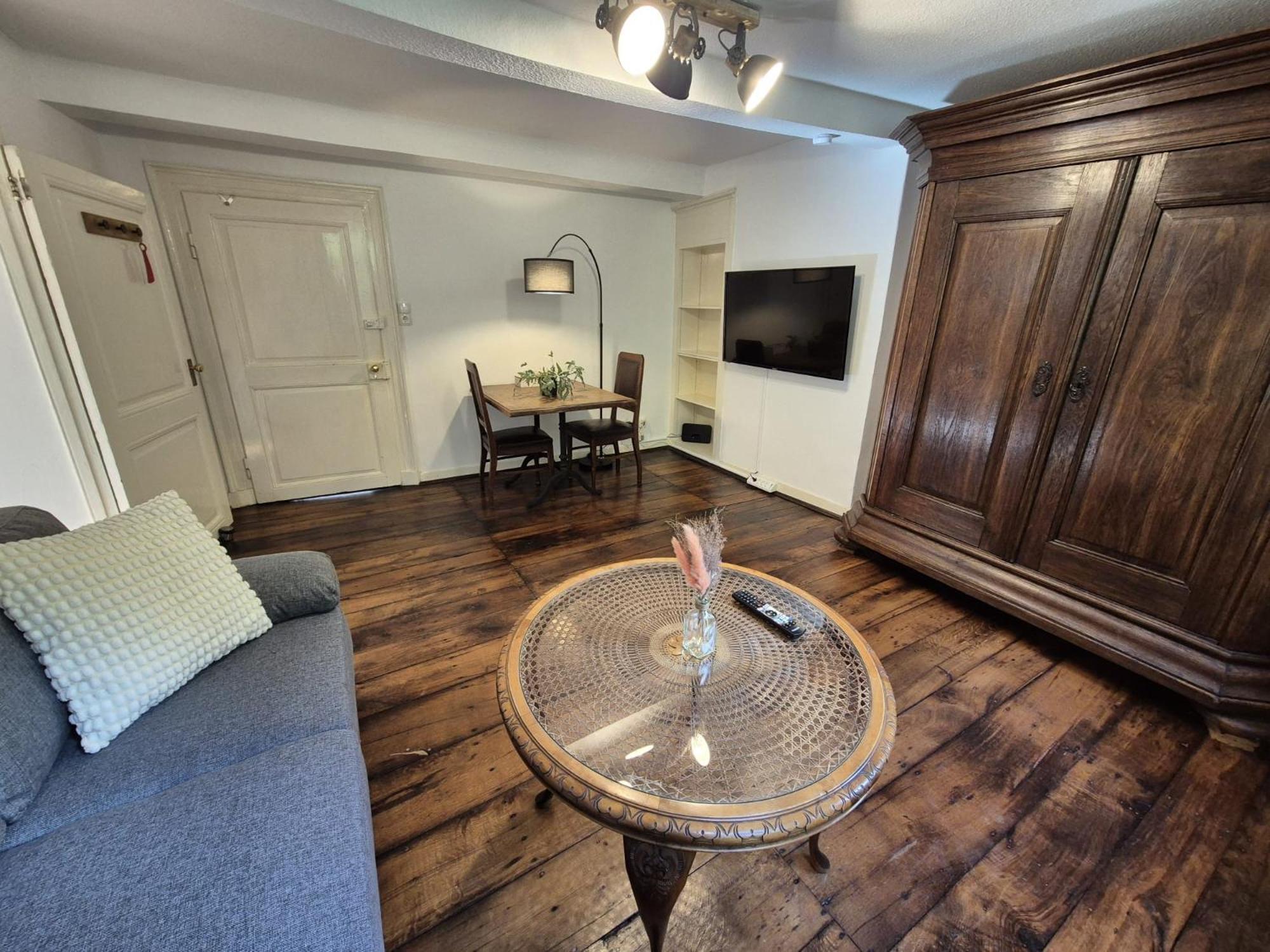 Appartement Dachkoje Montjoie Extérieur photo